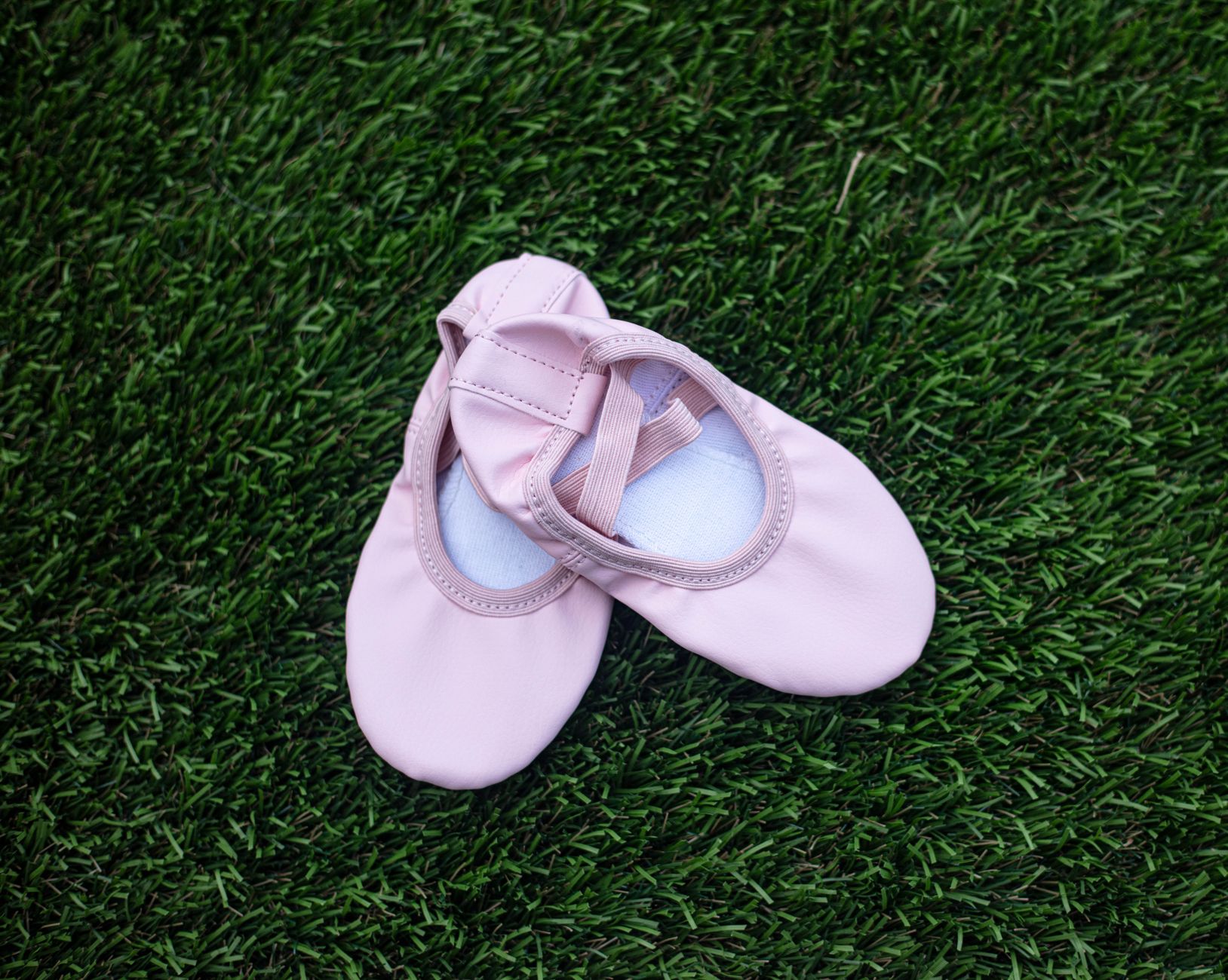 Ballet Flats Are the Season's Biggest Comeback Story