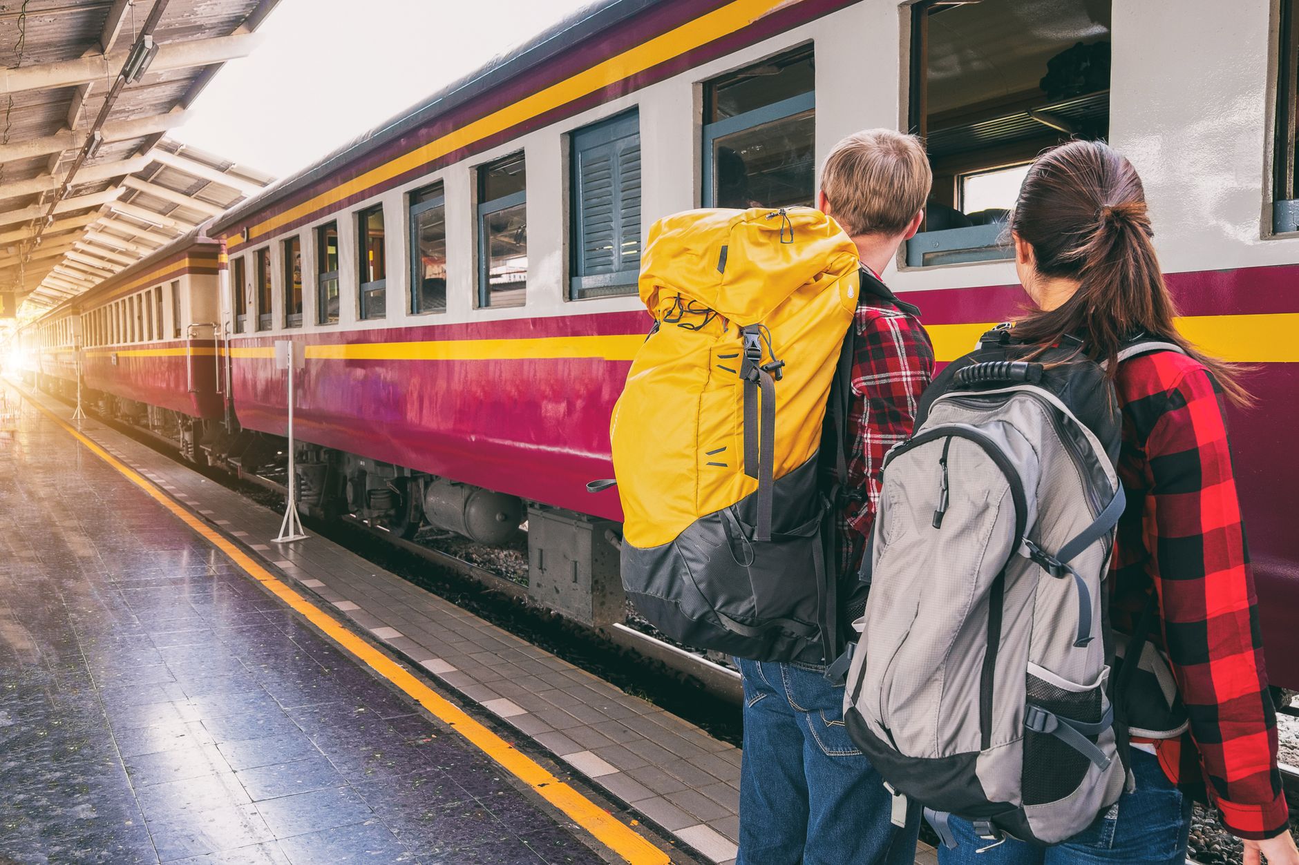 Budget Travel for Women: Getting More Experience for Less Money