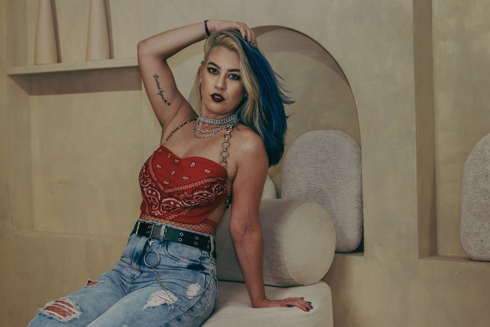 Florence Pugh's Bold Fashion Choices Are Rewriting the Rules