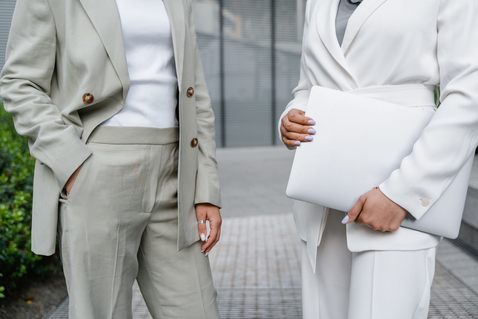 The Blazer Beyond the Office: How to Wear It Everywhere